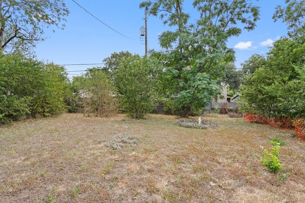 201 Cinderella Drive Austin, TX 78752