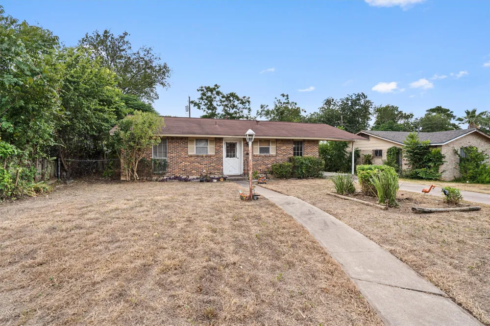 201 Cinderella Drive Austin, TX 78752