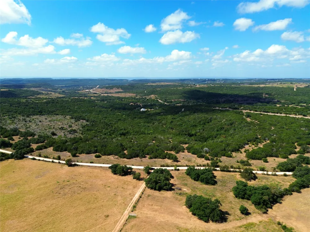 8415 S Fm 1174 Bertram, TX 78605