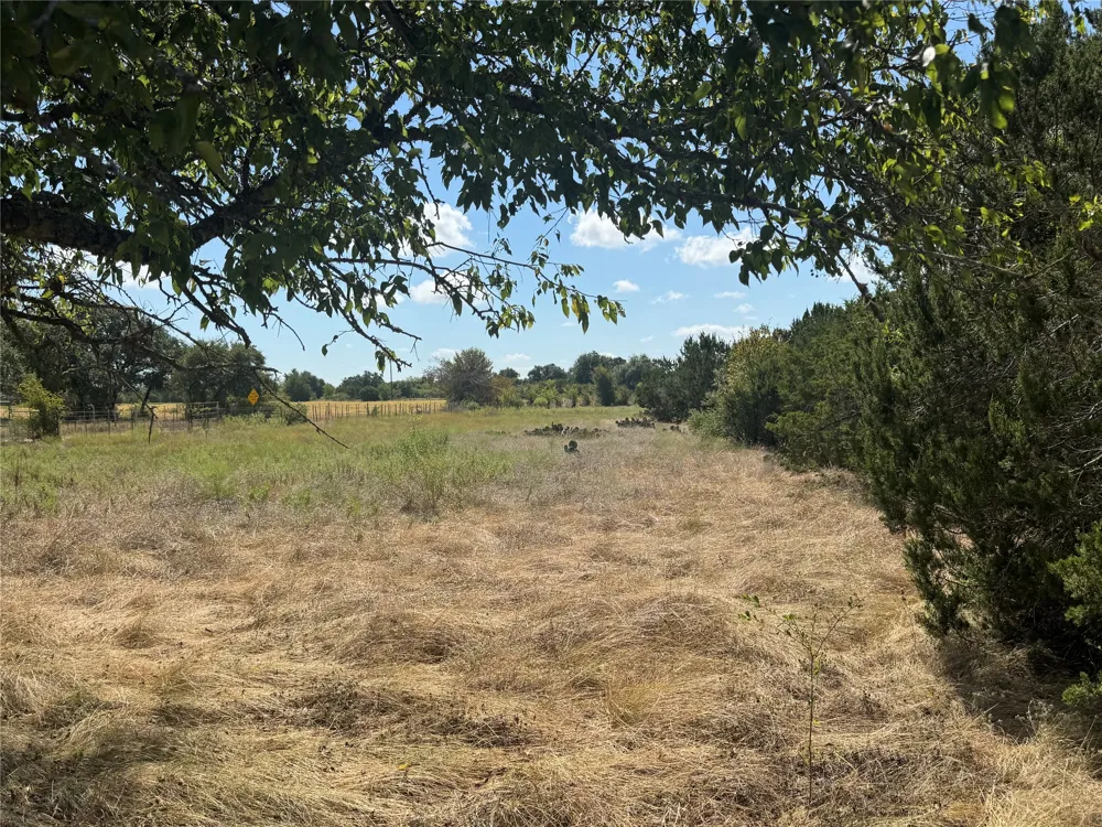 8415 S Fm 1174 Bertram, TX 78605