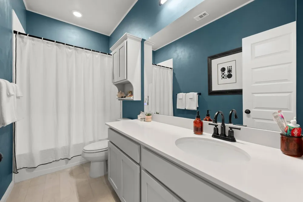 1942 Headwaters Boulevard Dripping Springs, TX 78620