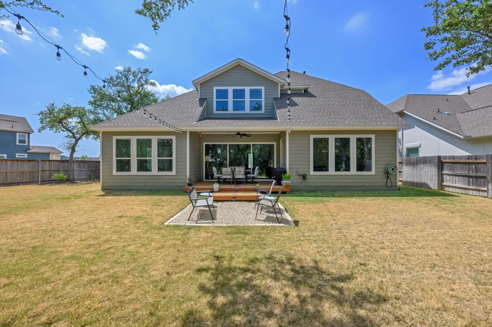 1942 Headwaters Boulevard Dripping Springs, TX 78620