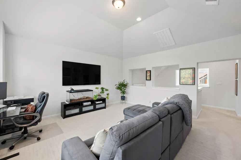 1942 Headwaters Boulevard Dripping Springs, TX 78620