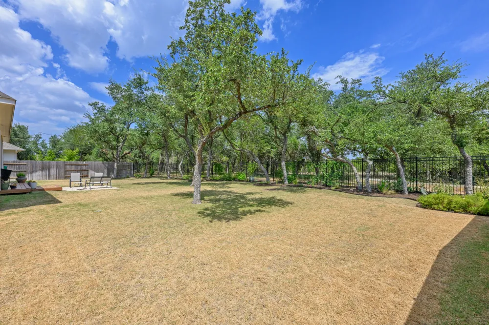 1942 Headwaters Boulevard Dripping Springs, TX 78620