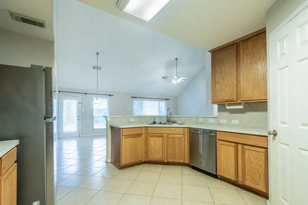 2542 Golden Fork Drive Katy, TX 77494