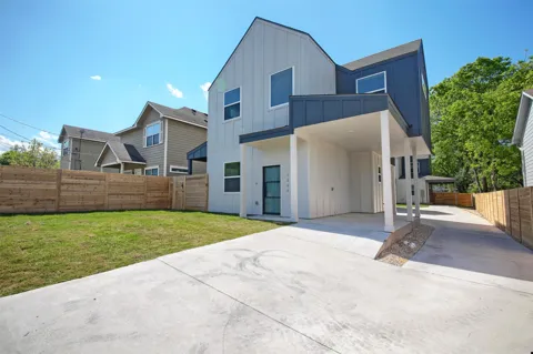 7204 Meador Avenue #3