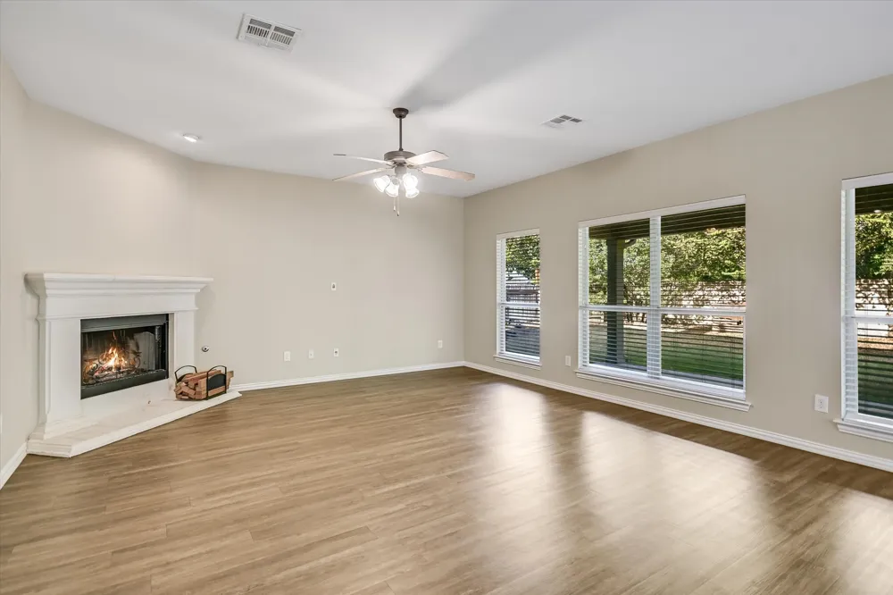 2809 Linville Ridge Lane Pflugerville, TX 78660