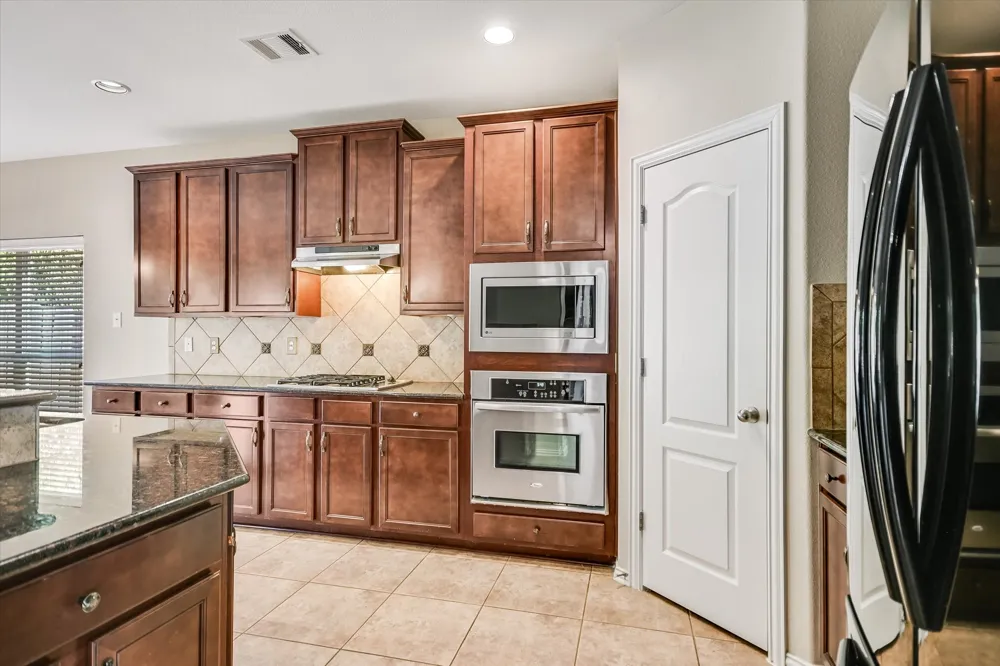 2809 Linville Ridge Lane Pflugerville, TX 78660