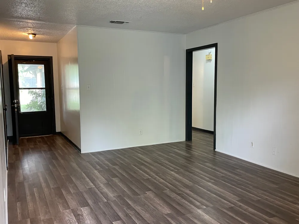 2015 Greenbrook Parkway #B Austin, TX 78723