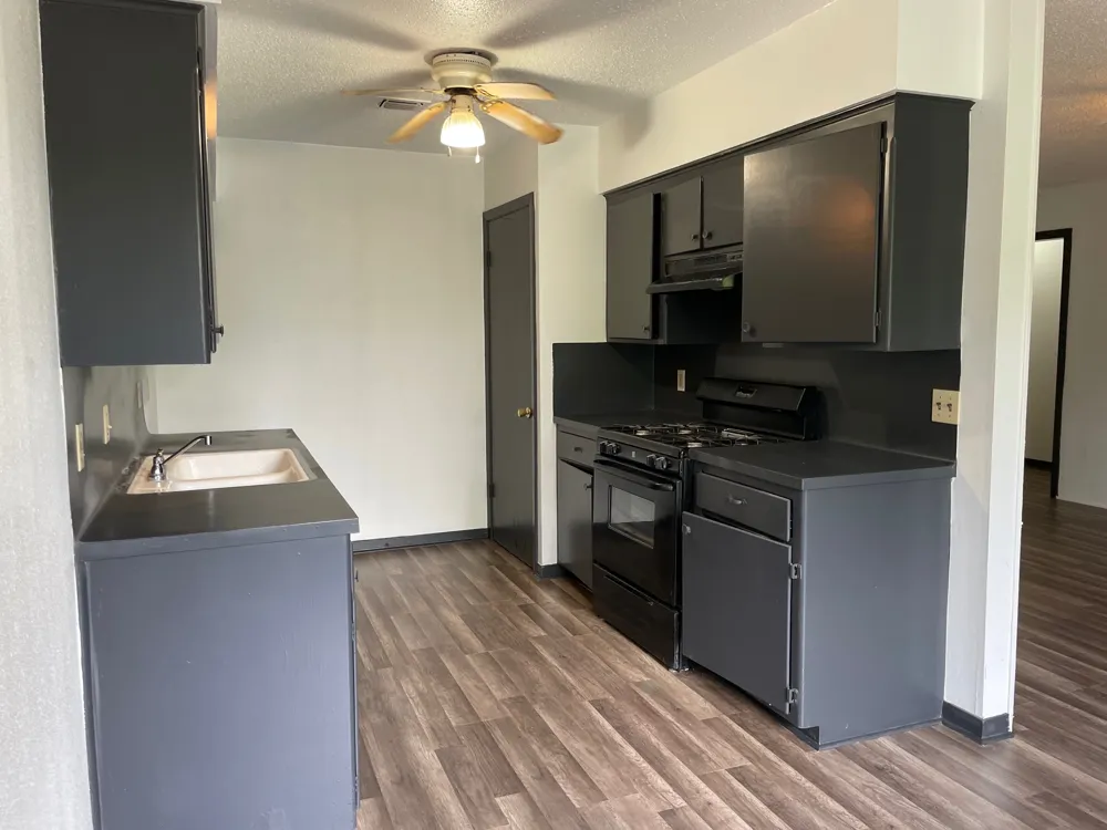 2015 Greenbrook Parkway #B Austin, TX 78723