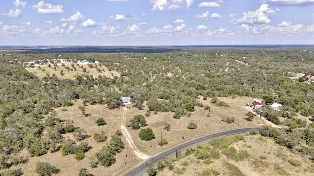 358 Elm Forest Loop Cedar Creek, TX 78612