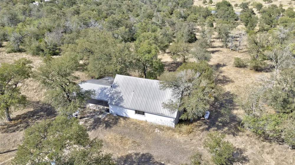 358 Elm Forest Loop Cedar Creek, TX 78612