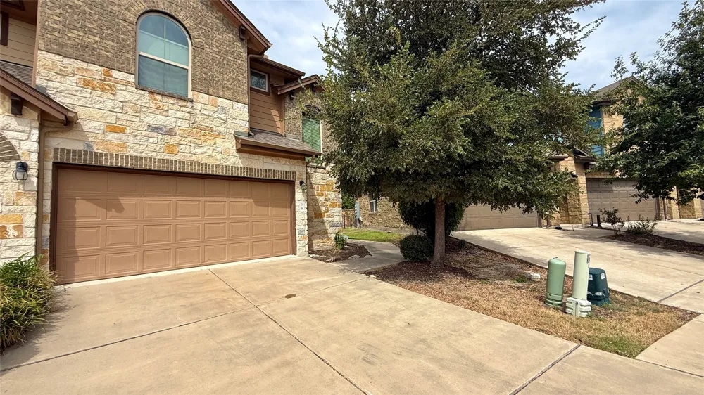 1001 Zodiac Lane Round Rock, TX 78665
