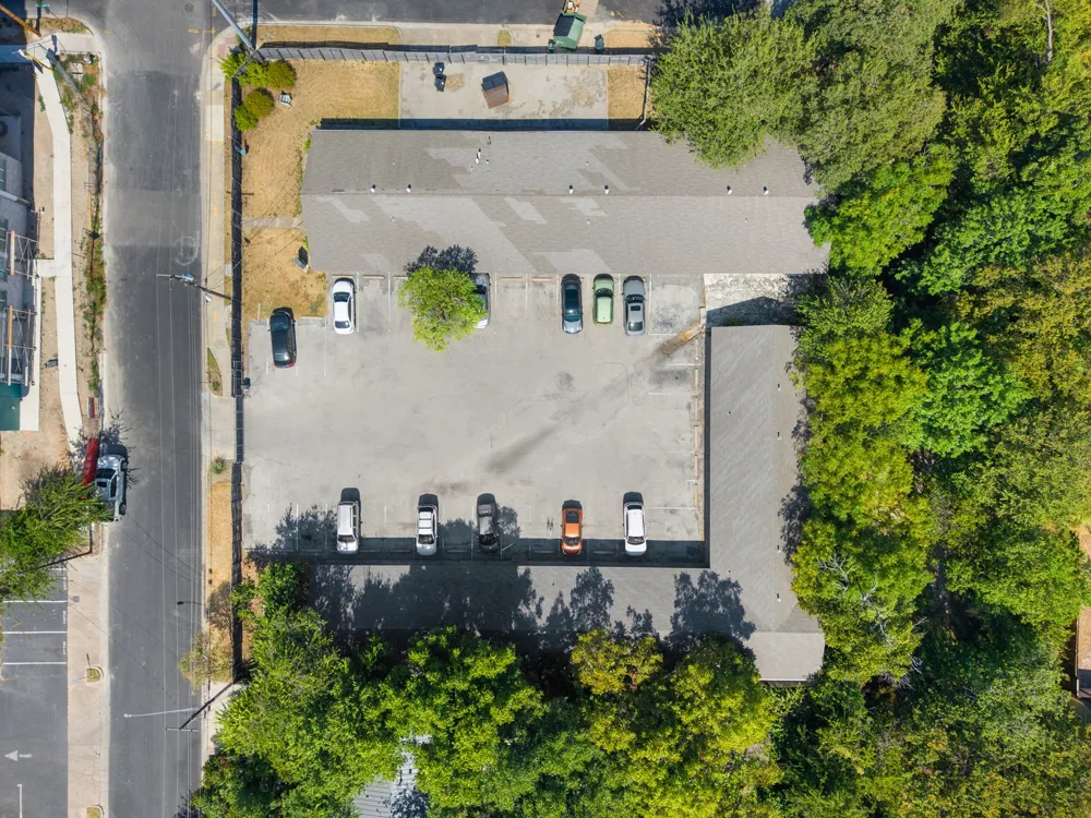 1302 E 52nd Street Austin, TX 78723