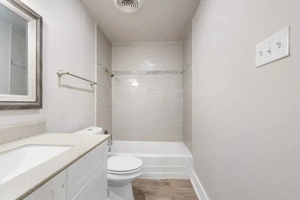 1302 E 52nd Street Austin, TX 78723