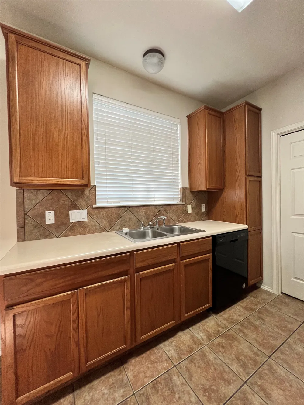 2632 Century Park Boulevard #32 Austin, TX 78727