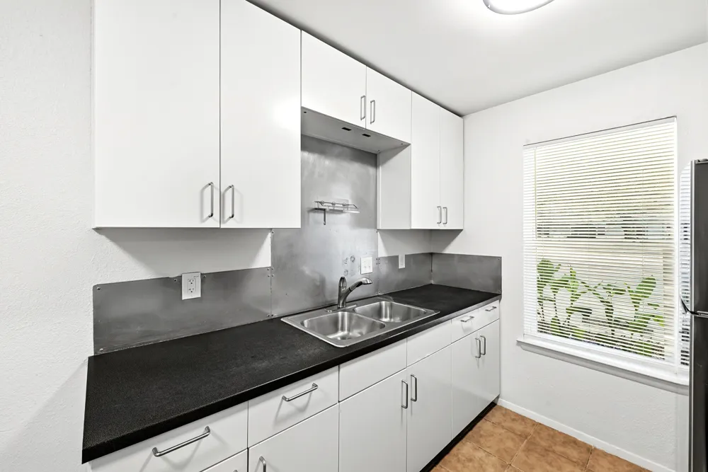 910 Bret Lane #A Austin, TX 78721