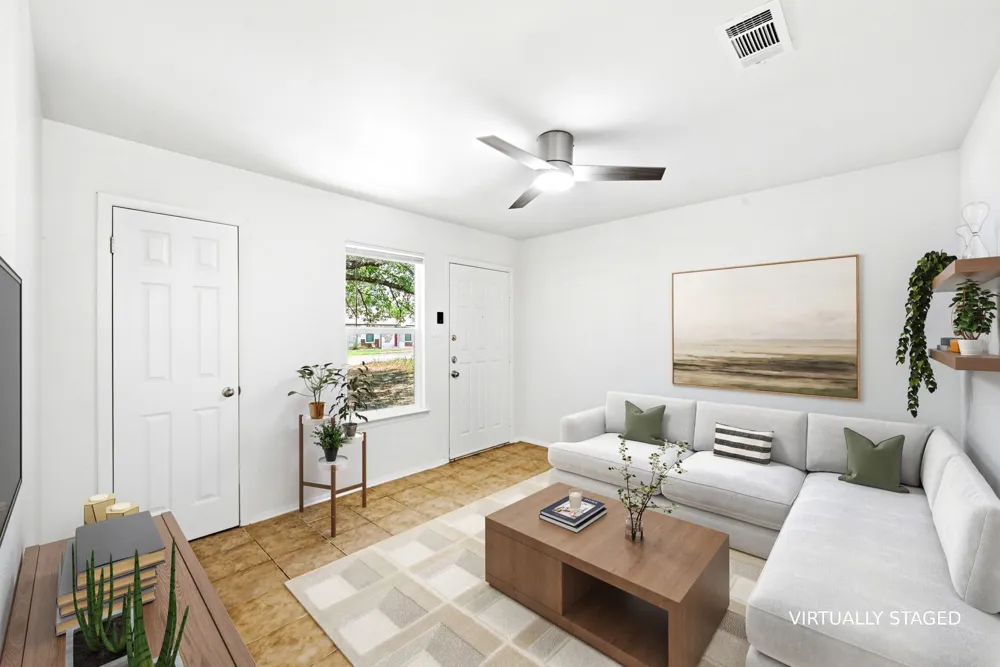 910 Bret Lane #A Austin, TX 78721