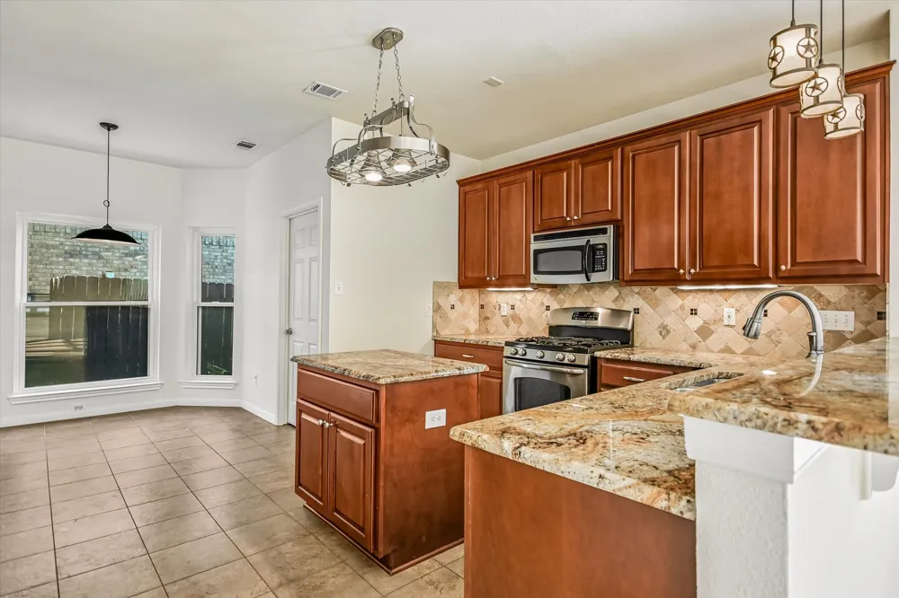17132 Bishopsgate Drive Pflugerville, TX 78660
