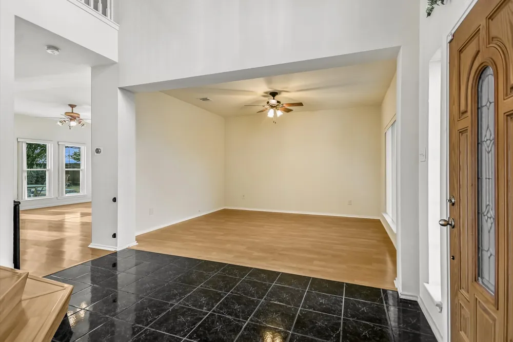 17132 Bishopsgate Drive Pflugerville, TX 78660