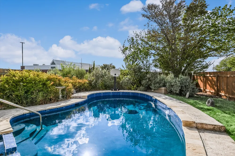 17132 Bishopsgate Drive Pflugerville, TX 78660
