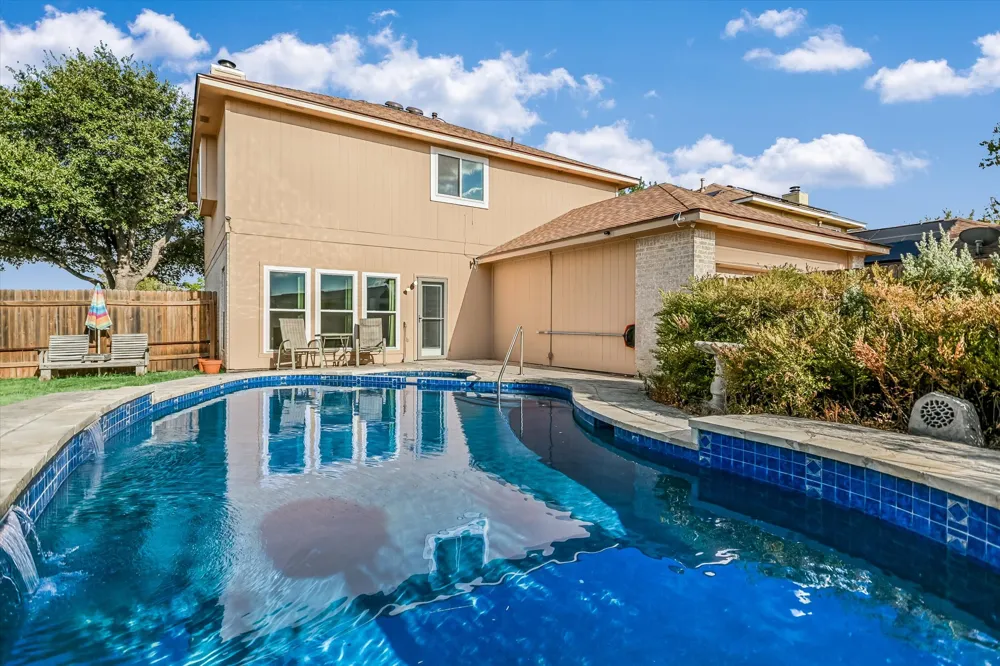 17132 Bishopsgate Drive Pflugerville, TX 78660
