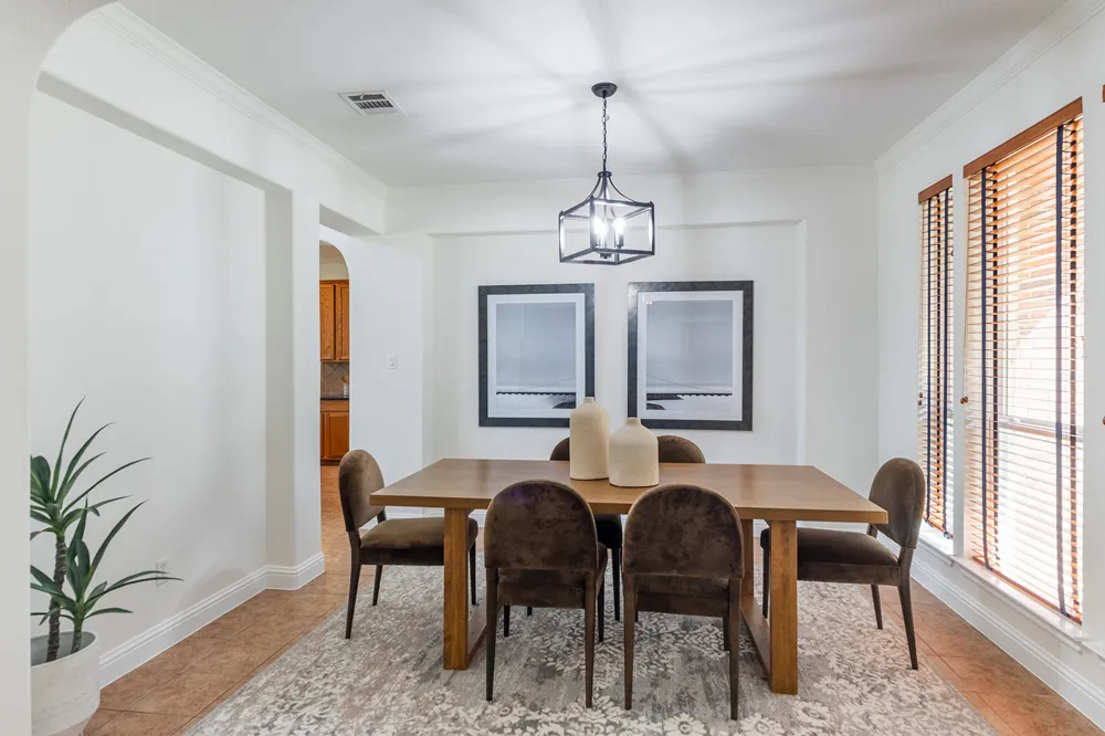 2704 Covington Place Round Rock, TX 78681