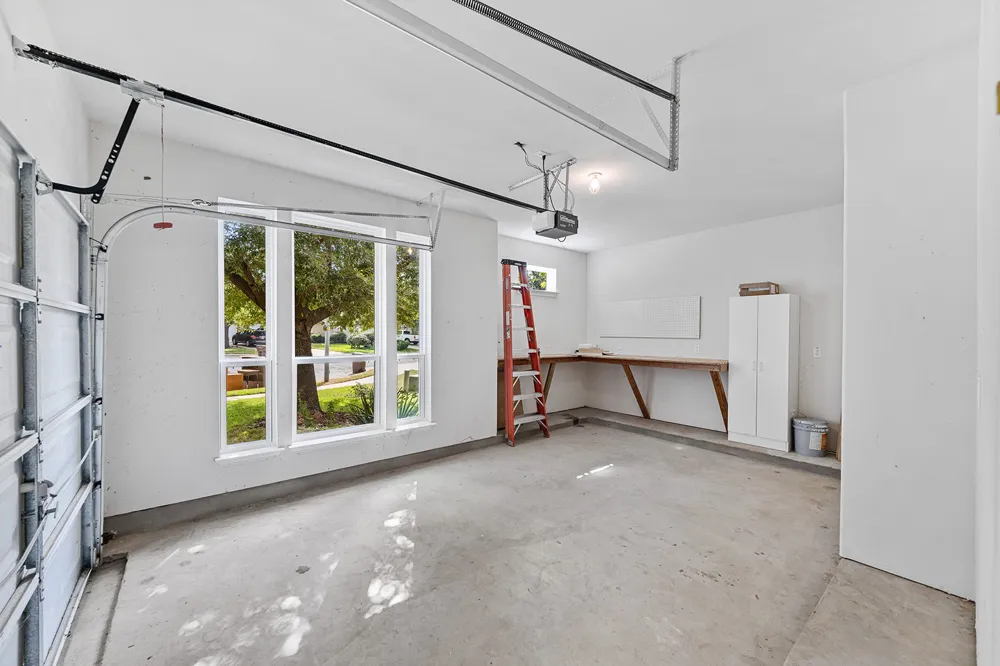 2704 Covington Place Round Rock, TX 78681