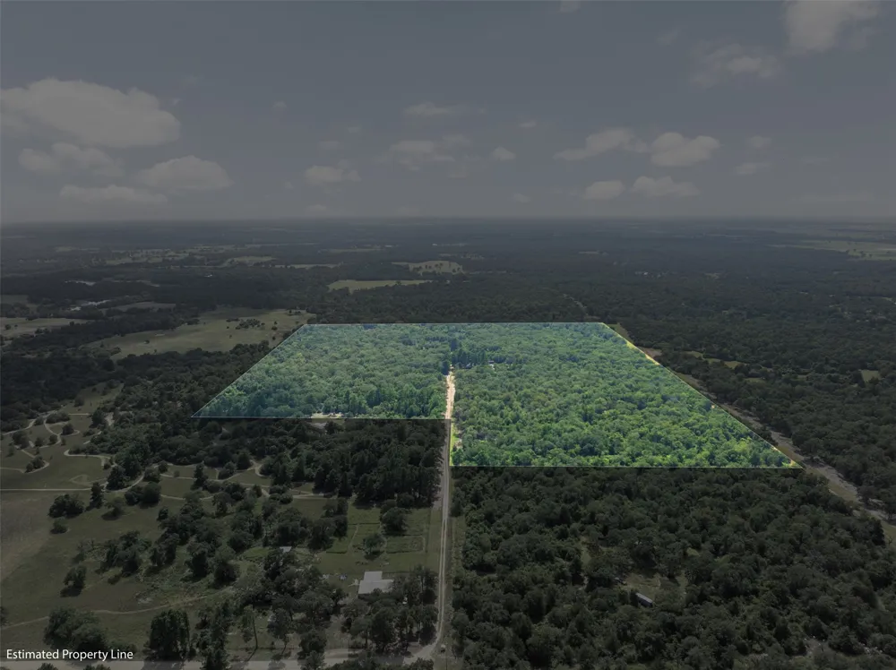 422 Private Road 7051 Road Milano, TX 76556