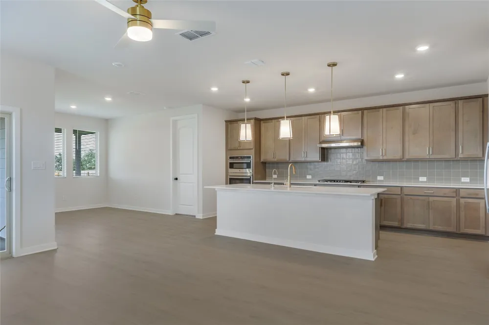 261 Crater Lake Drive Dripping Springs, TX 78620