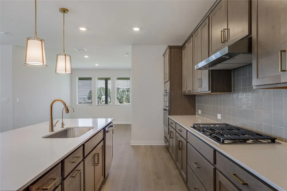261 Crater Lake Drive Dripping Springs, TX 78620
