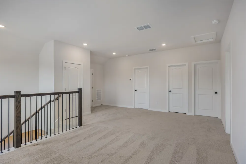 261 Crater Lake Drive Dripping Springs, TX 78620