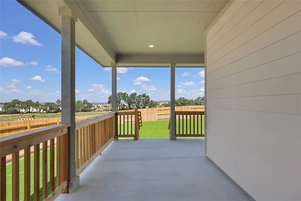 261 Crater Lake Drive Dripping Springs, TX 78620