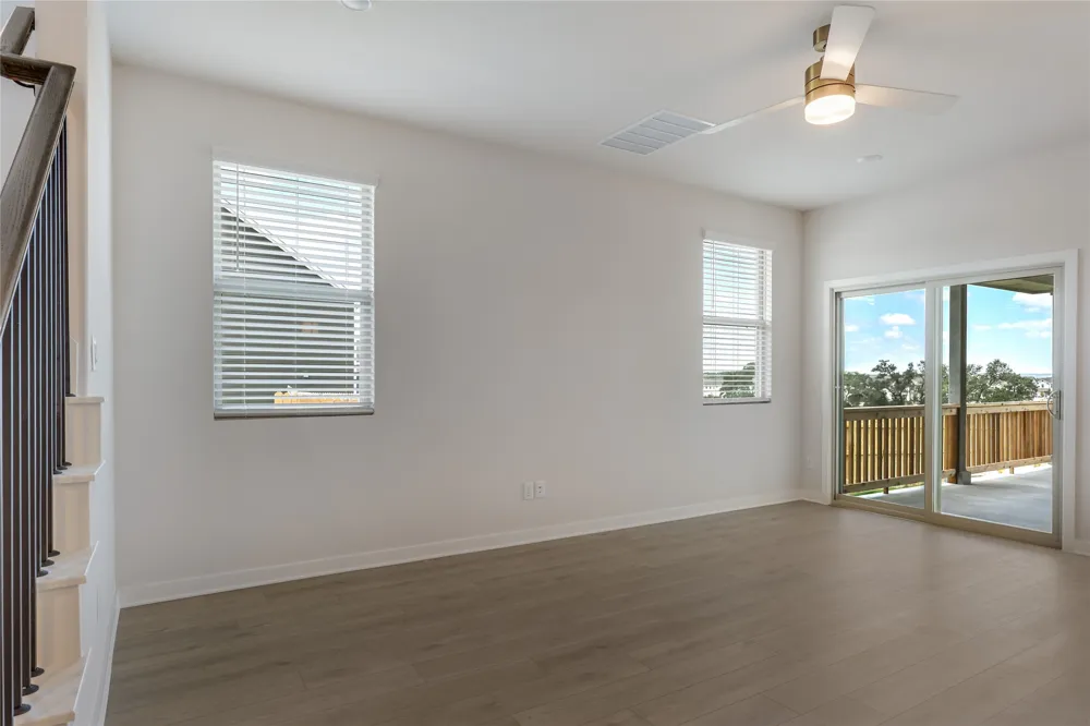 261 Crater Lake Drive Dripping Springs, TX 78620