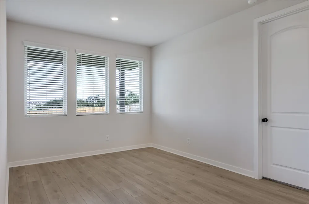 261 Crater Lake Drive Dripping Springs, TX 78620