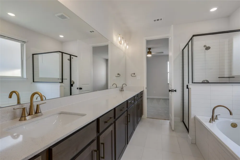 261 Crater Lake Drive Dripping Springs, TX 78620