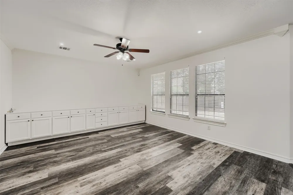2310 McKendrick Drive Cedar Park, TX 78613