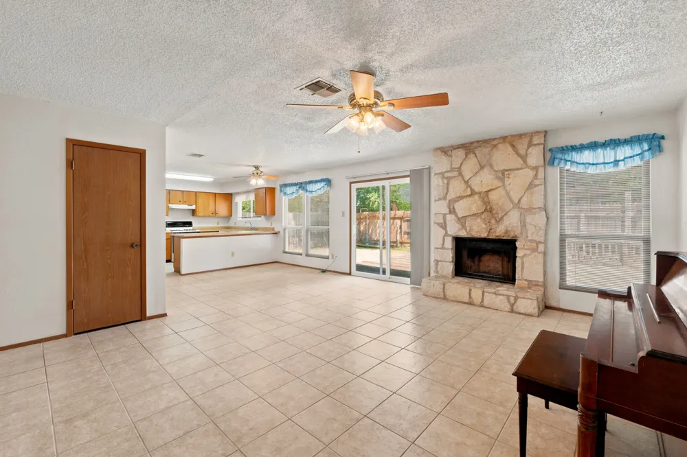 3102 Jeanne Marie Court Austin, TX 78745
