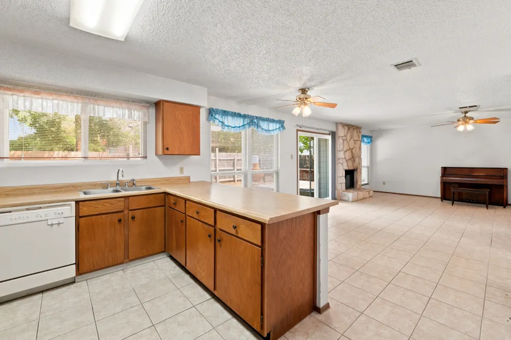 3102 Jeanne Marie Court Austin, TX 78745