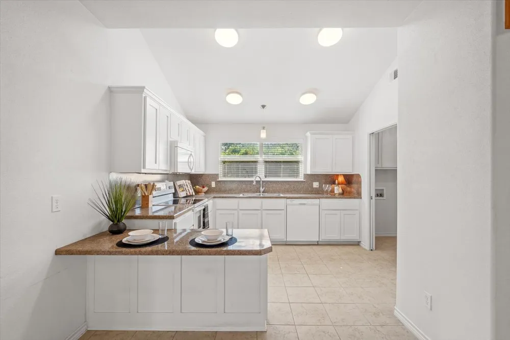 1405 Johnson Street Marble Falls, TX 78654
