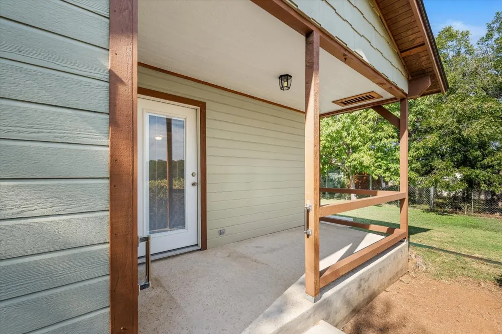 1405 Johnson Street Marble Falls, TX 78654