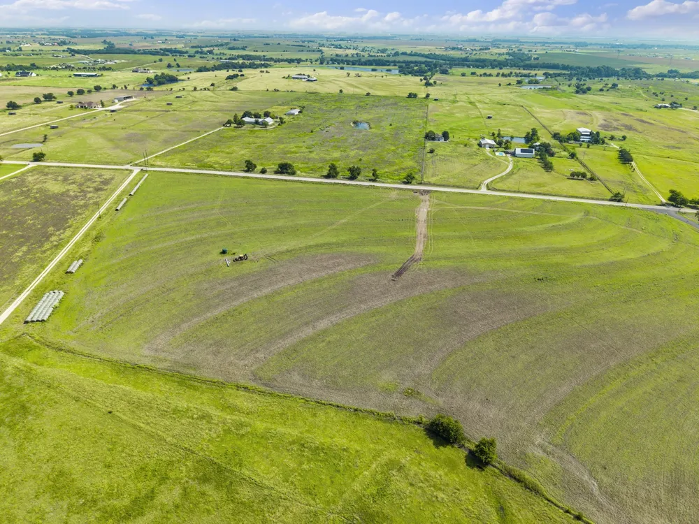 1 County Road 327 Road Granger, TX 76530