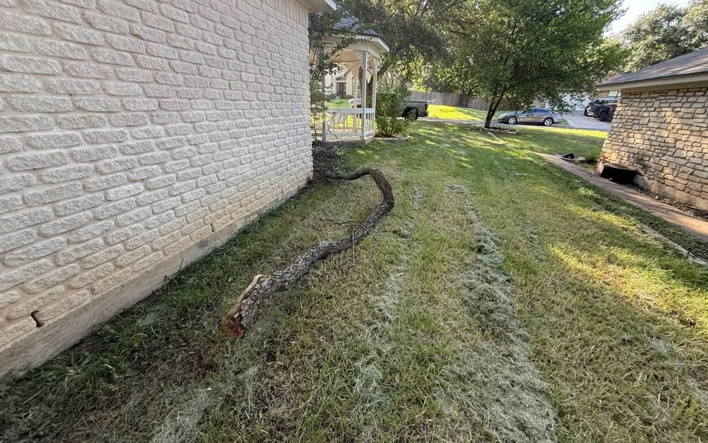 266 Quail Street Meadowlakes, TX 78654