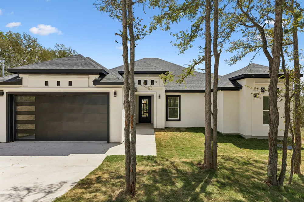115 Diamond Head Drive Bastrop, TX 78602