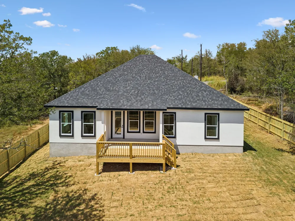 115 Diamond Head Drive Bastrop, TX 78602