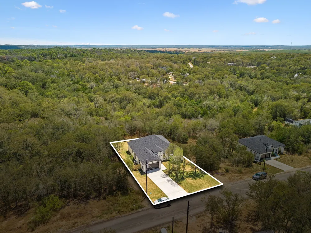 115 Diamond Head Drive Bastrop, TX 78602