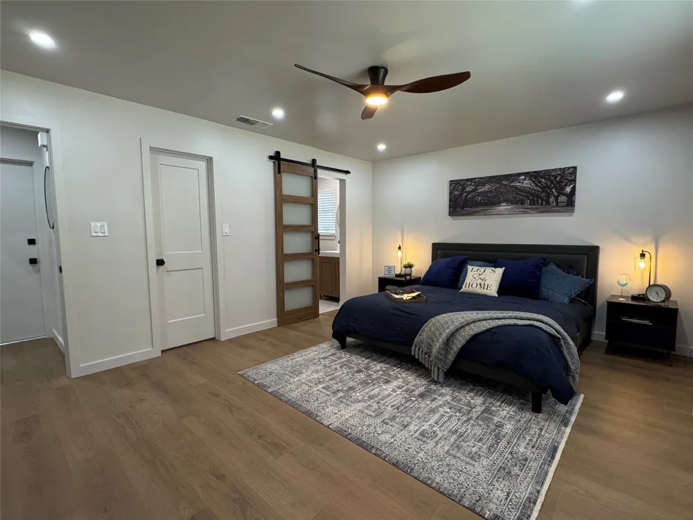 7001 Watchwood Drive Austin, TX 78745