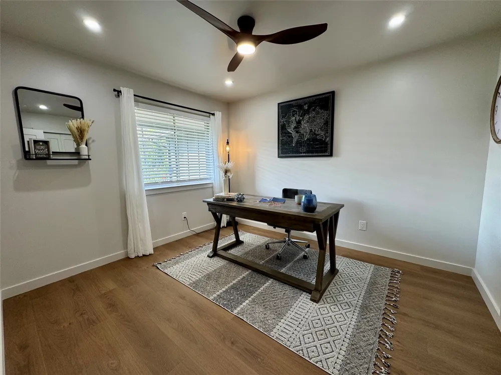 7001 Watchwood Drive Austin, TX 78745