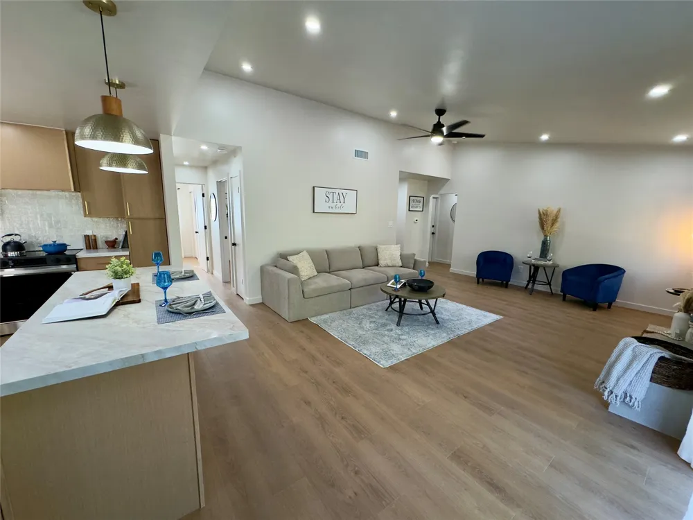 7001 Watchwood Drive Austin, TX 78745