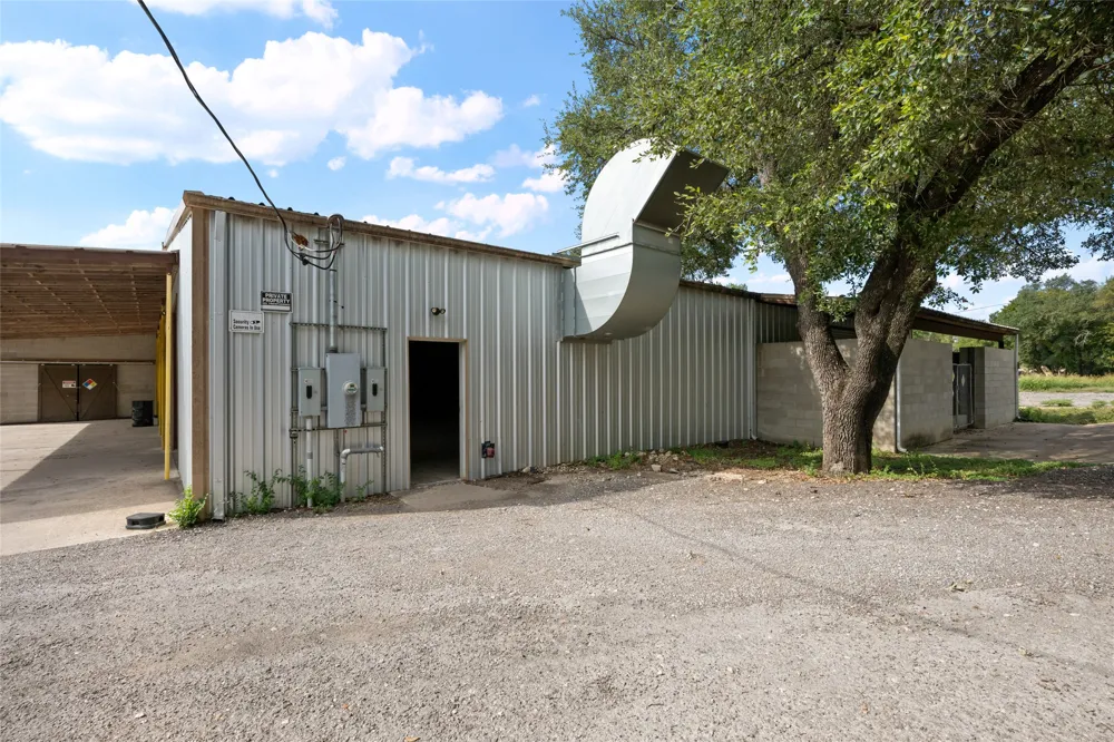 301 Dews Road Leander, TX 78641